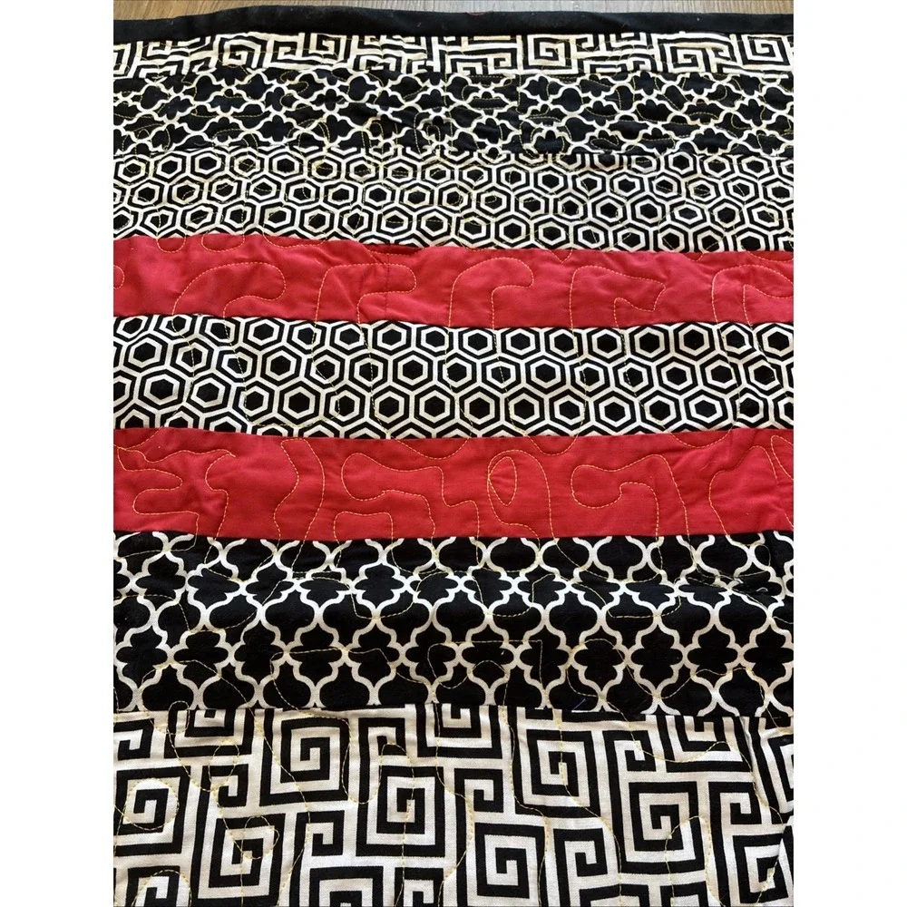 Black & Red Patchwork Quilt Cotton 44
